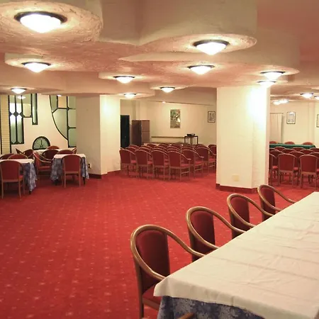 Biancaneve Hotel 4*